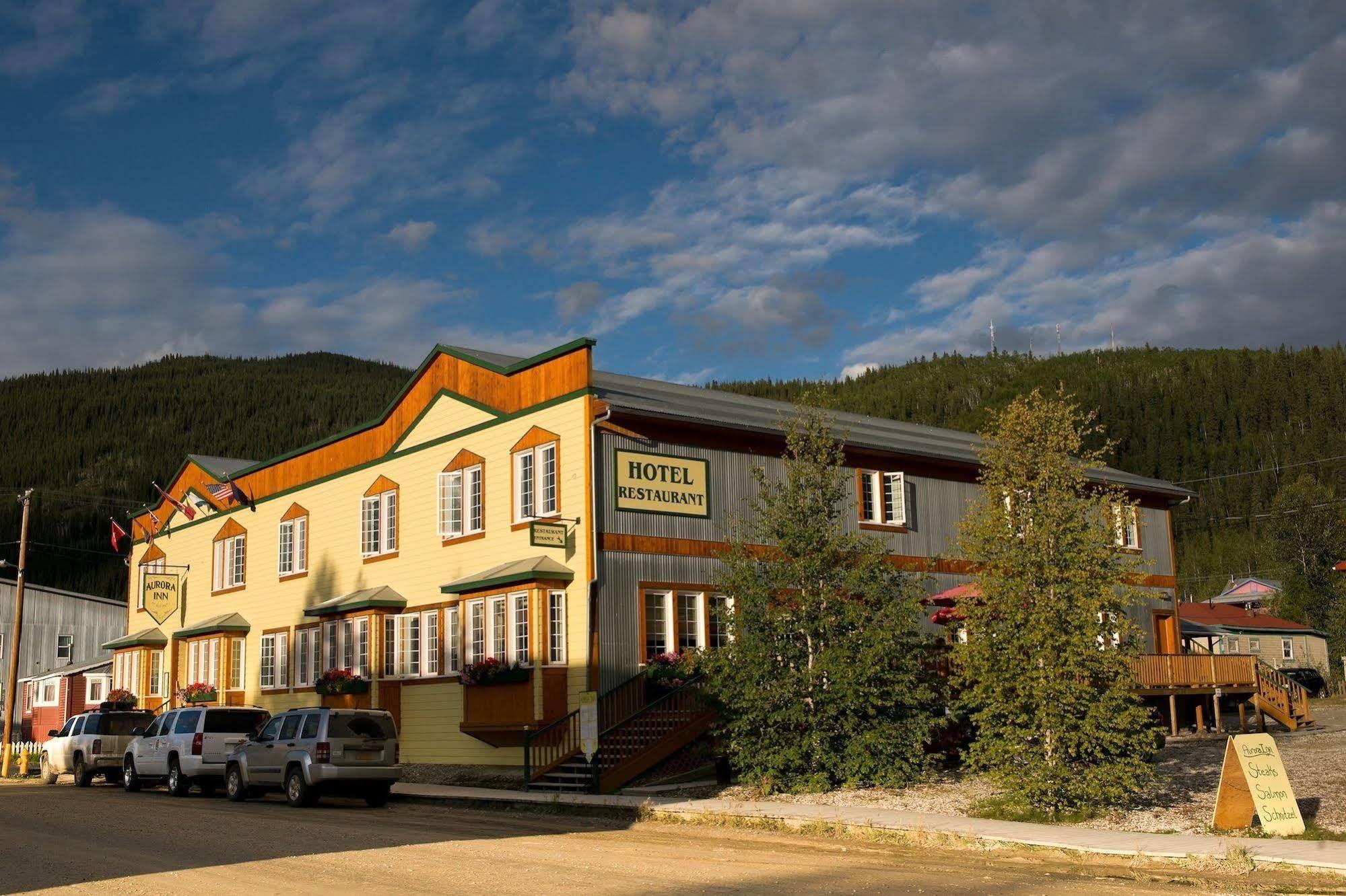 Aurora Inn Dawson City Eksteriør billede